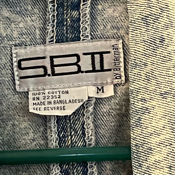 Women’s Studded Jean Jacket 1980s - Picture 12 of 13